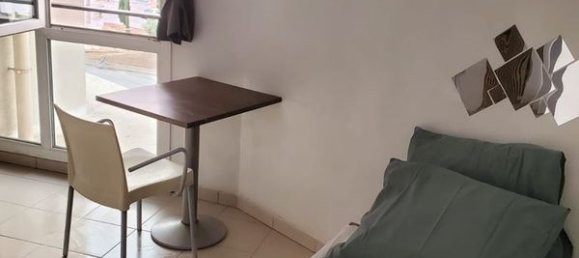 Studio in Toulon, France No. 343572 2