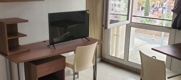 Studio in Toulon, France No. 343572 3