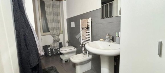 3-Zimmer Wohnung in Naples, Italy, Nr. 53949 10