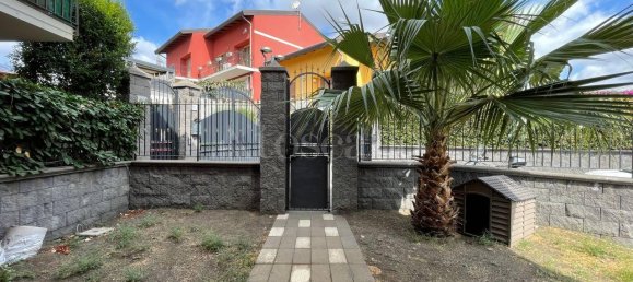 Villa de 8 habitaciónes en Catania, Italy No. 365386 2