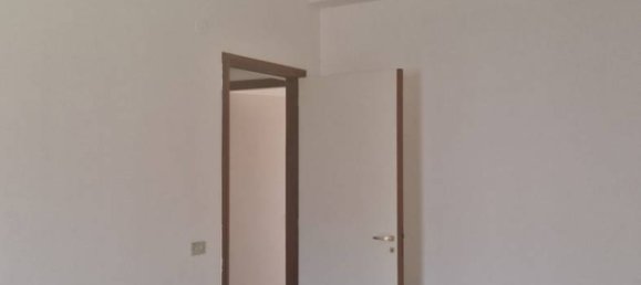 2 bedrooms Apartment in Taranto, Italy No. 261904 16