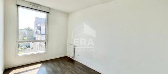 3 rooms Apartment in Sartrouville, France No. 364061 4