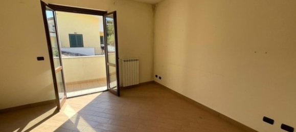 6 rooms Villa in Terracina, Italy No. 89183 8