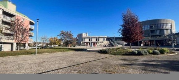 Propiedad comercial de 2 habitaciónes en Pioltello, Italy No. 188069 49