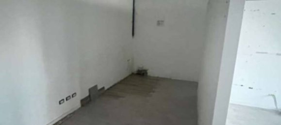 Propiedad comercial de 2 habitaciónes en Pioltello, Italy No. 188069 20