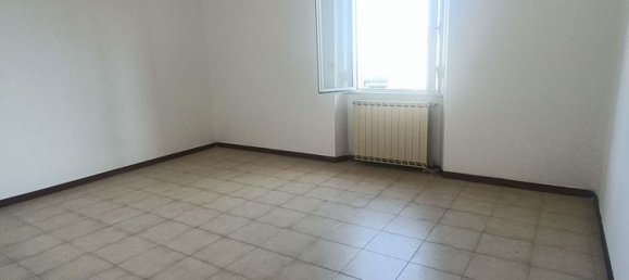 Apartamento de 5 habitaciónes en Quiliano, Italy No. 15716 22