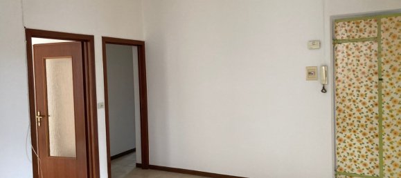 5غرفة شقة في Quiliano, Italy رقم 15716 4