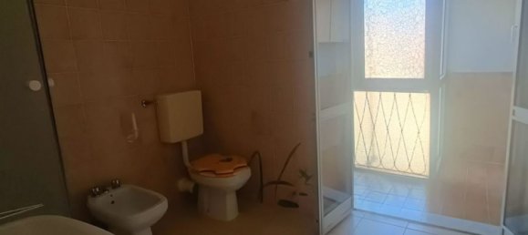 Apartamento de 5 habitaciónes en Quiliano, Italy No. 15716 20