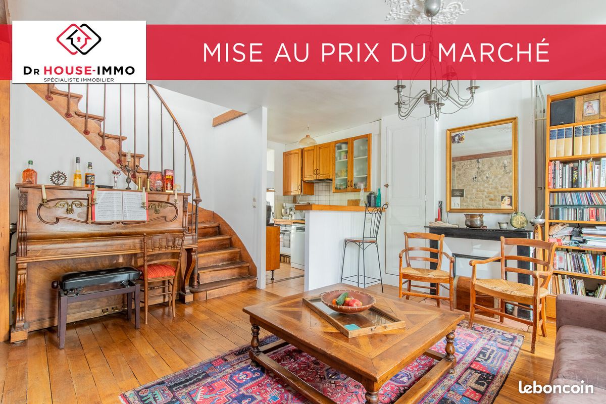 4 bedrooms Townhouse in Ivry-sur-Seine, France No. 161957