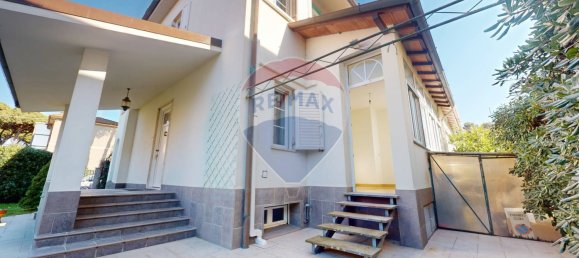 3 bedrooms Villa in Viareggio, Italy No. 79785 12