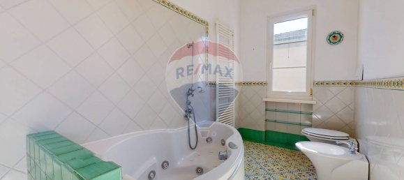 3 bedrooms Villa in Viareggio, Italy No. 79785 27