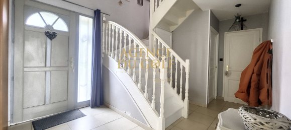 5 bedrooms House in Cucq, France No. 88082 11