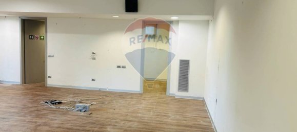 1 room Commercial property in Assisi, Italy No. 50295 7