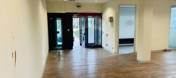 1 room Commercial property in Assisi, Italy No. 50295 12