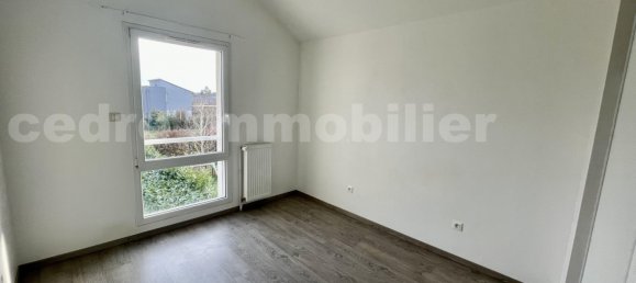 Villa de 3 dormitorios en Saint-Pryve-Saint-Mesmin, France No. 245116 6