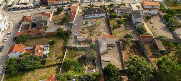 2 bedrooms House in Marinha Grande, Portugal No. 22776 42