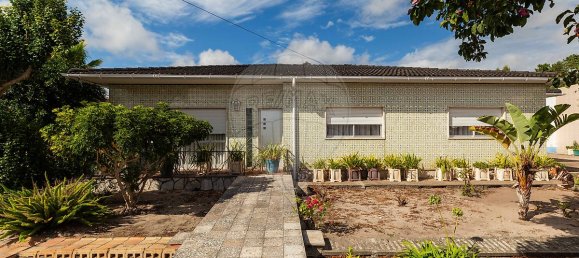 2 bedrooms House in Marinha Grande, Portugal No. 22776 24