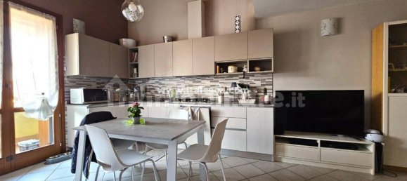 3 bedrooms Duplex in Curtatone, Italy No. 353829 4