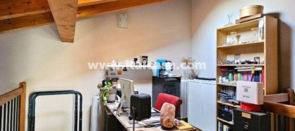 3 bedrooms Duplex in Curtatone, Italy No. 353829 13