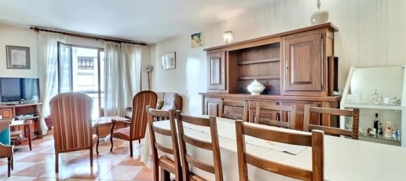 2 bedrooms Apartment in Creil, France No. 305888 5