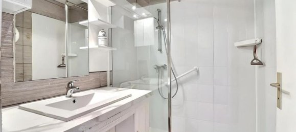 2 bedrooms Apartment in Creil, France No. 305888 6