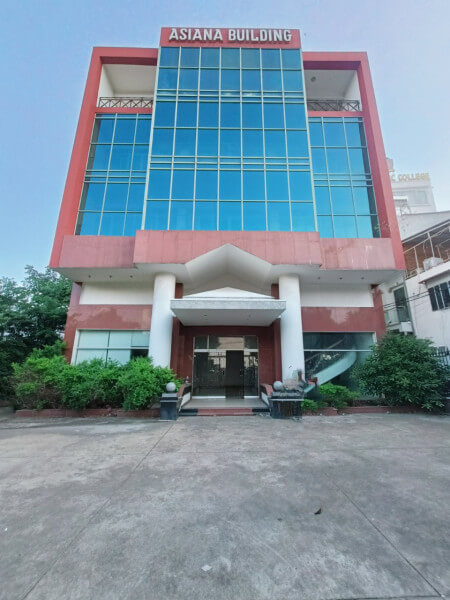 900m² House in District 7, Vietnam No. 13092