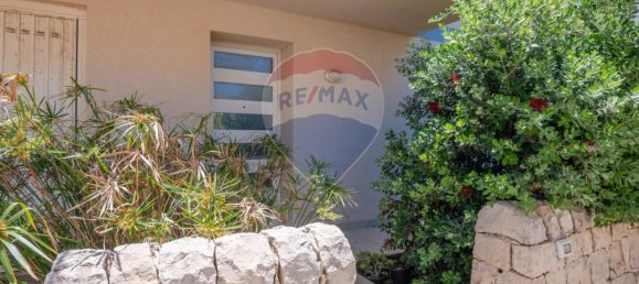 8 rooms Villa in Ragusa, Italy No. 6001 8