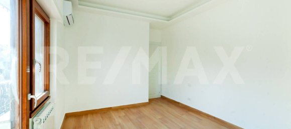 Apartamento T1 em Rome, Italy N.º 7530 9