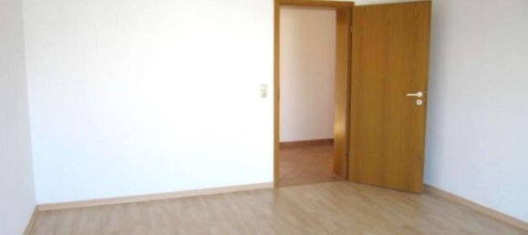 Квартира с 2 спальнями в Зале, Германия № 22774 3