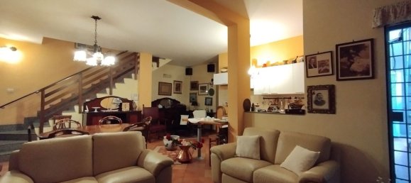 5غرفة منزل ذو طابقين في Rome, Italy رقم 19944 22