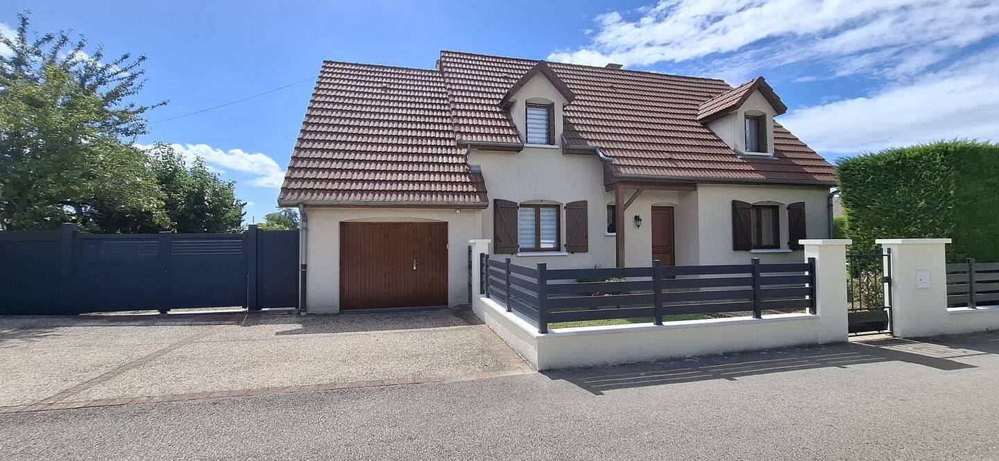 4 bedrooms House in Arc-sur-Tille, France No. 331313