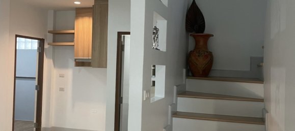 Café/restaurante de 3 dormitorios en Pattaya, Thailand No. 937 14