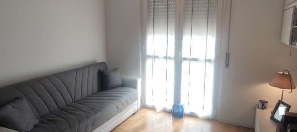 2 rooms Apartment in Garbagnate Milanese, Italy No. 6926 3