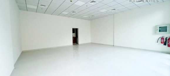 Laden in Jumeirah, UAE 130.1m², Nr. 54832 2