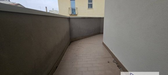 2 bedrooms Apartment in Rimini, Italy No. 25476 2