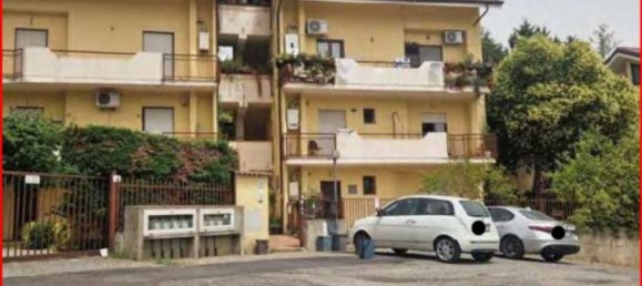 4 Schlafzimmer Wohnung in Rende, Italy, Nr. 376124 3