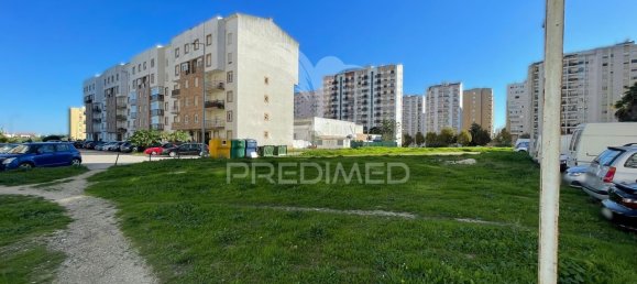 Terrain à Alenquer, Portugal 572m² No. 132413 5