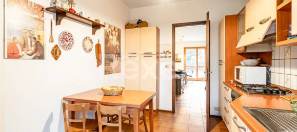 4-salle Appartement à Rivoli, Italy No. 53277 15