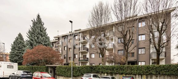 4-salle Appartement à Rivoli, Italy No. 53277 2