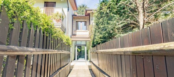 2 rooms Apartment in Parabiago, Italy No. 22632 9