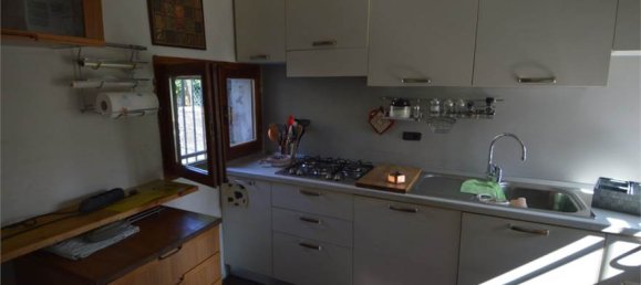 4 rooms Villa in Gemonio, Italy No. 305899 2