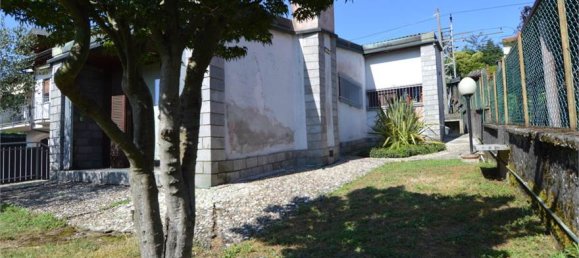 4 rooms Villa in Gemonio, Italy No. 305899 7