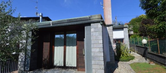 4 rooms Villa in Gemonio, Italy No. 305899 10