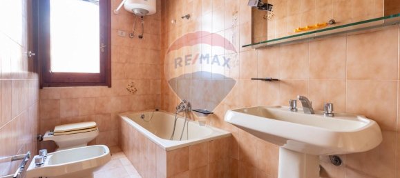 4غرفة منزل في Selargius, Italy رقم 40238 47