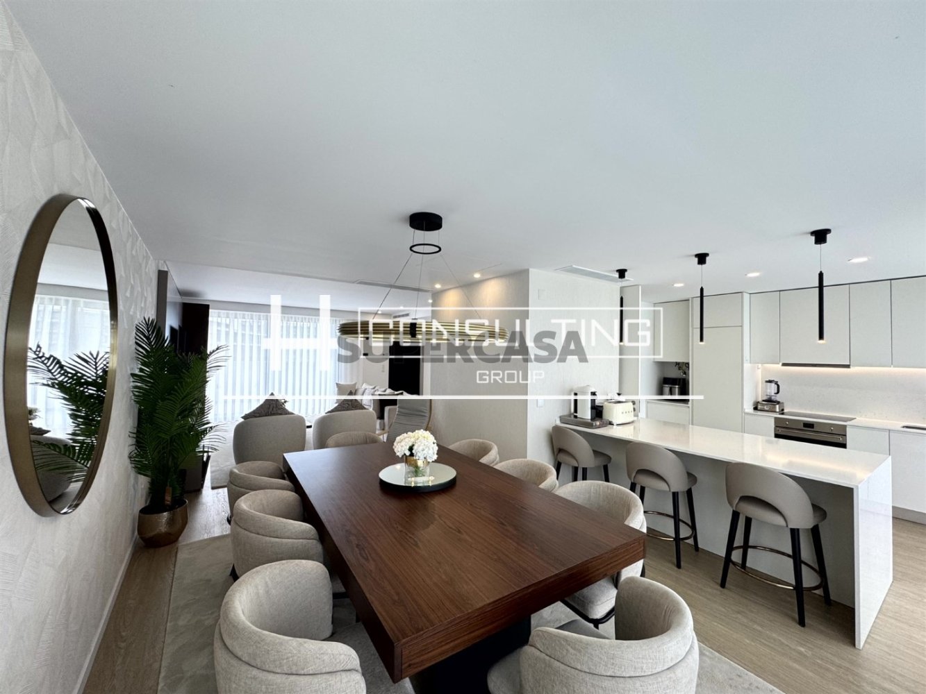 Casa de 4 dormitorios en Porto Salvo, Portugal No. 244075