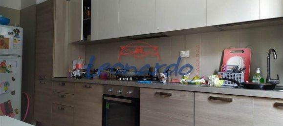 3 rooms Apartment in Piacenza, Italy No. 148508 9