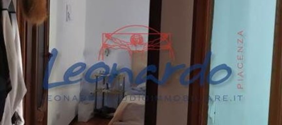 3 rooms Apartment in Piacenza, Italy No. 148508 13