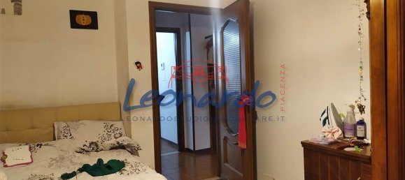 3 rooms Apartment in Piacenza, Italy No. 148508 12