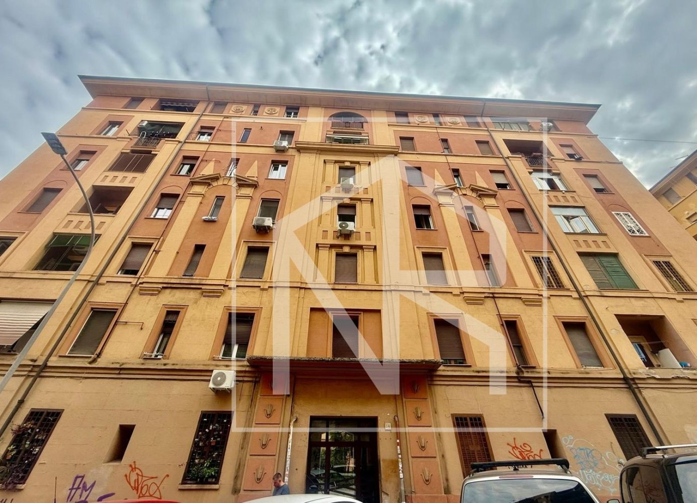 Квартира с 3 спальнями в Рим, Италия № 391189