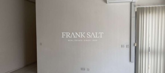 Bureau à Naxxar, Malta 40m² No. 11797 11